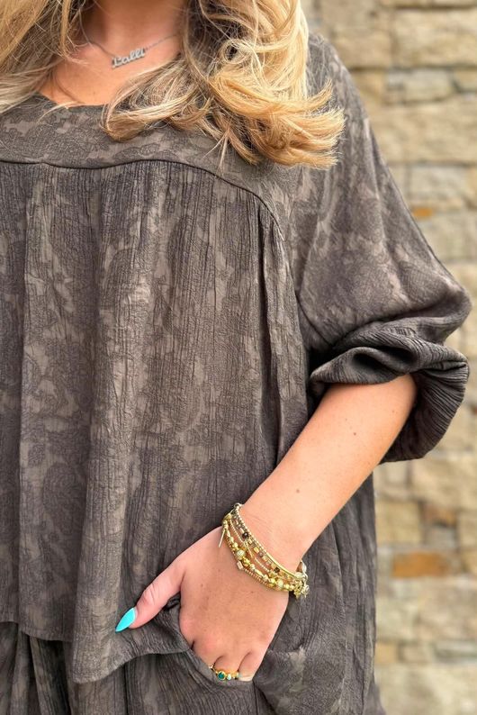 Kiti Paisley Damask Artist Smock Coffee Bean